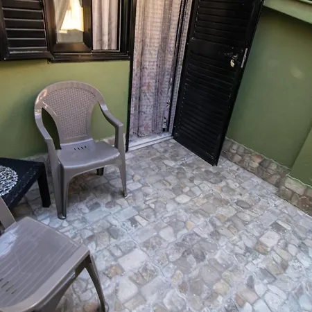 La Palazzina Brown Holiday home *